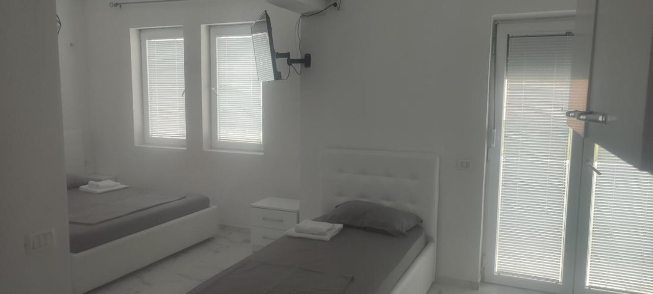 Golem Apartment 외부 사진