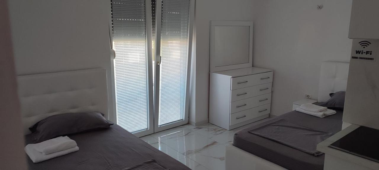 Golem Apartment 외부 사진