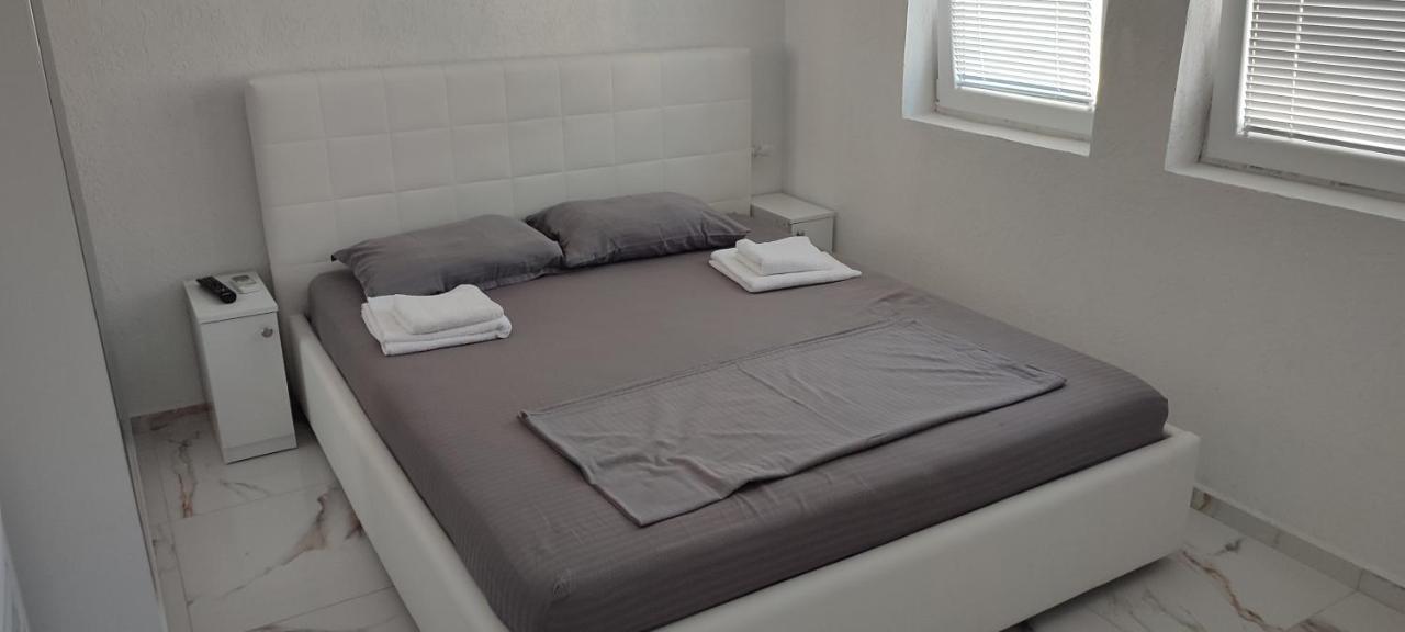 Golem Apartment 외부 사진
