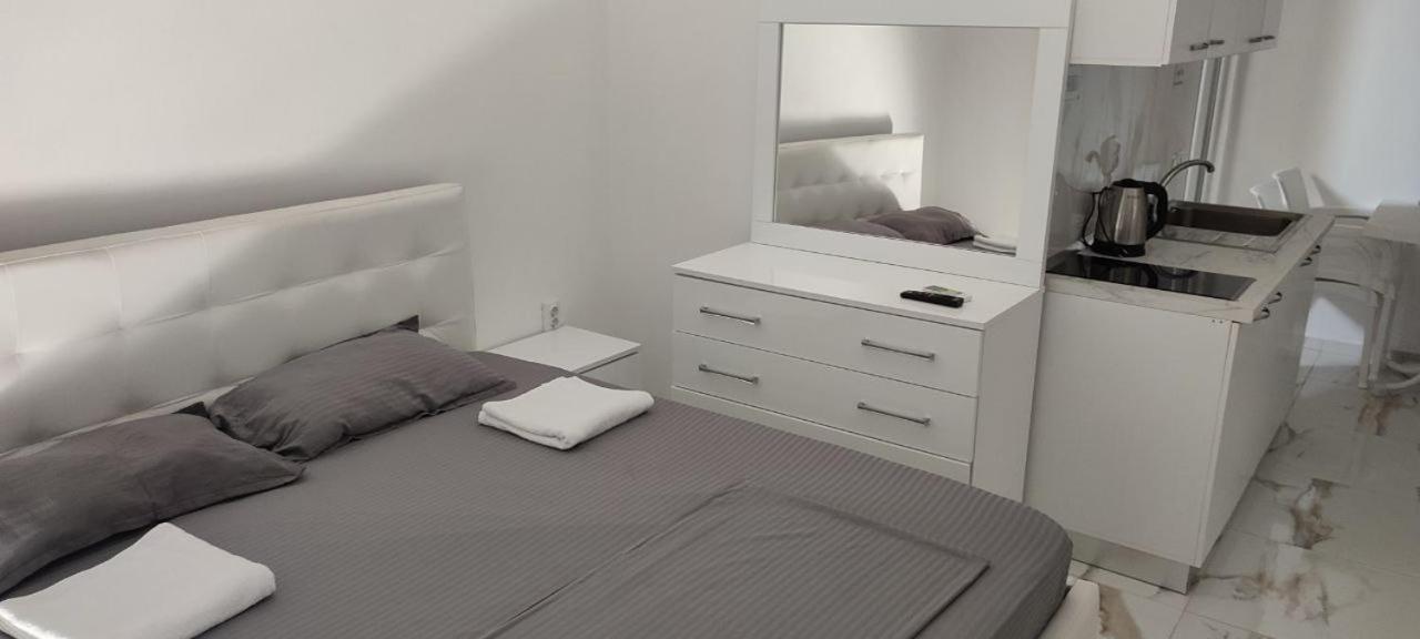 Golem Apartment 외부 사진