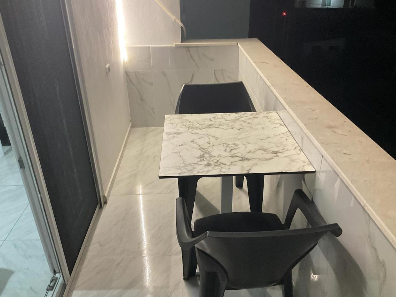 Golem Apartment 외부 사진